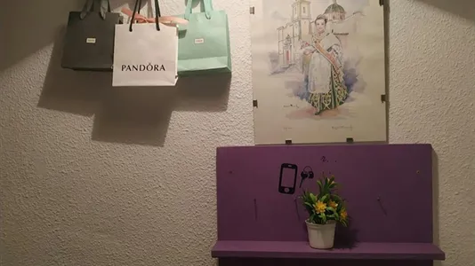 Rooms in Jaén - photo 4