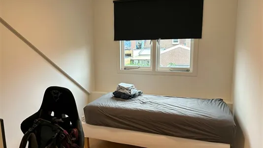 Rooms in Zaanstad - photo 1