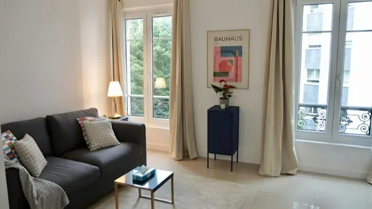 Apartments in Paris 15ème arrondissement - photo 2