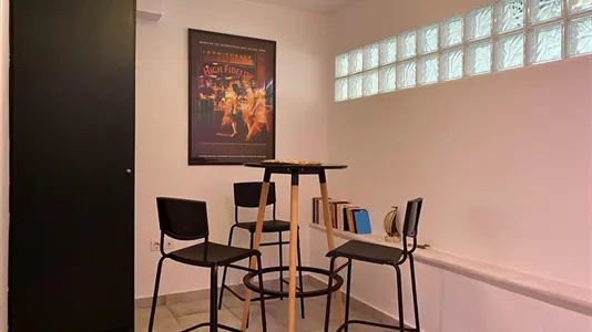 Apartments in Athens Gazi - photo 2