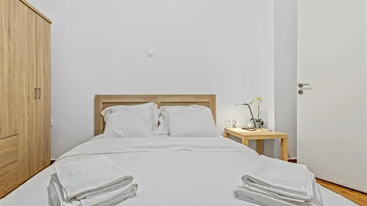 Rooms in Athens Agios Nikolaos - photo 4
