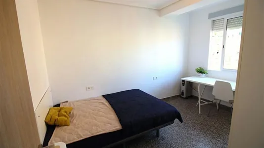 Rooms in Valencia Algirós - photo 2