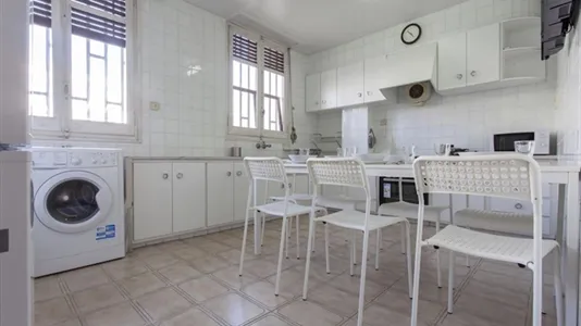 Rooms in Valencia L'Eixample - photo 9