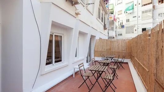 Rooms in Valencia Extramurs - photo 5