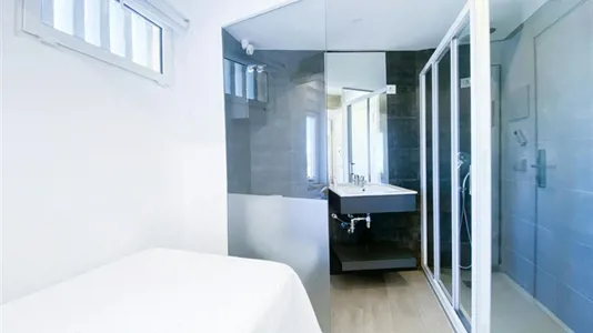 Rooms in Madrid Chamberí - photo 3