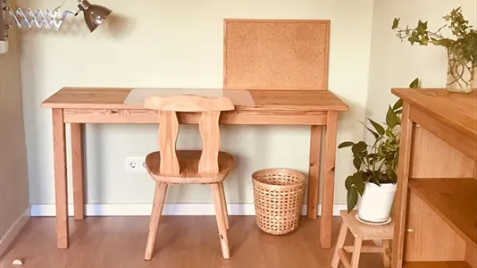 Rooms in Badalona - photo 5