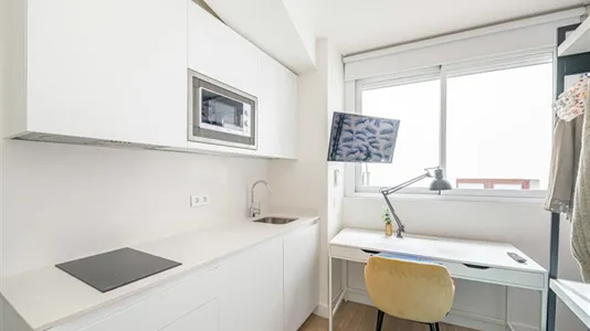 Rooms in Málaga - photo 5