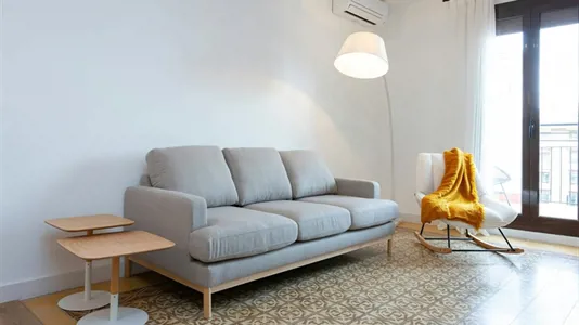 Apartments in Barcelona Eixample - photo 2