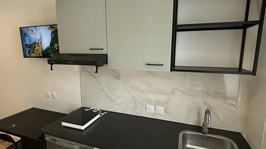 Apartments in Nogent-sur-Marne - photo 5