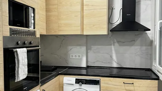 Rooms in Madrid Salamanca - photo 8