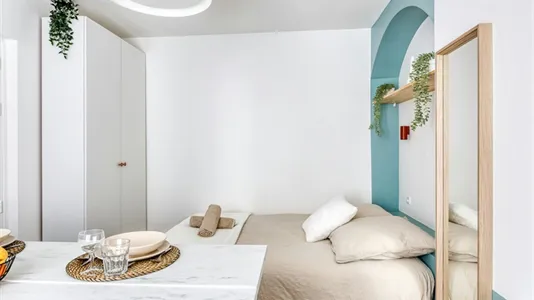 Apartments in Paris 17ème arrondissement - photo 6