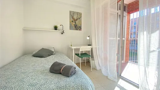Rooms in Madrid Puente de Vallecas - photo 5