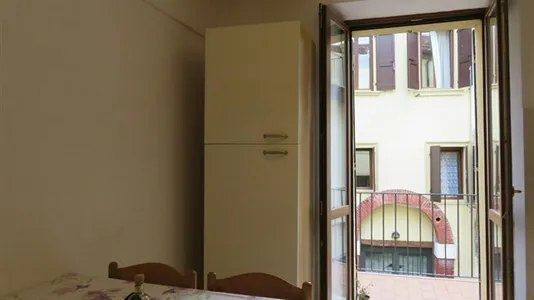 Rooms in Verona - photo 7