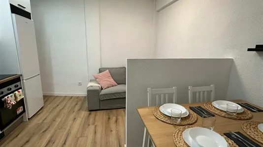 Rooms in Madrid Tetuán - photo 5