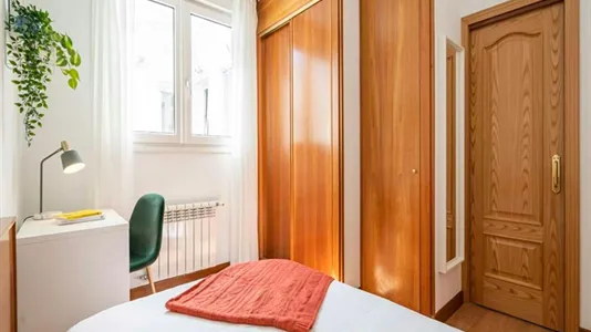 Rooms in Madrid Tetuán - photo 10