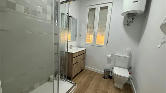 Rooms in Madrid Salamanca - photo 5