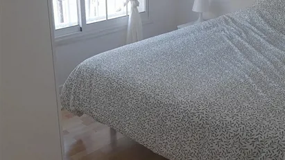 Room for rent in Castelldefels, Cataluña