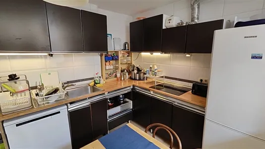 Rooms in Madrid Chamberí - photo 10