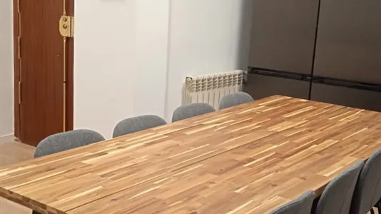 Rooms in Madrid Centro - photo 6