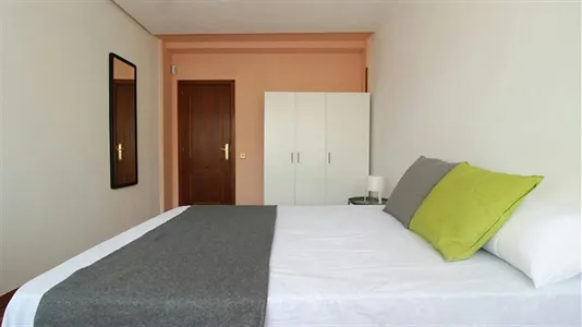 Rooms in Madrid Chamartín - photo 2