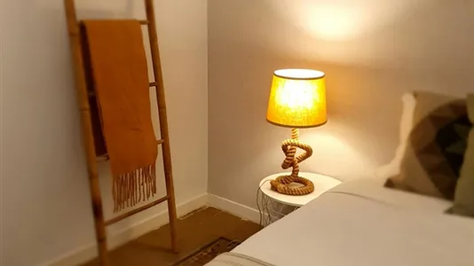 Rooms in Barcelona Eixample - photo 5