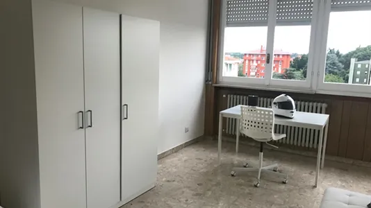 Rooms in Castellanza - photo 5