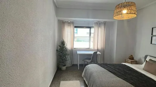 Rooms in la Punta - photo 1