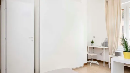 Rooms in Milano Zona 8 - Fiera, Gallaratese, Quarto Oggiaro - photo 7