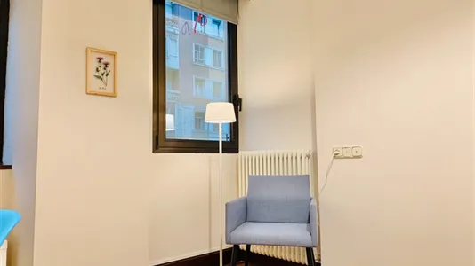 Rooms in Bilbao - photo 5