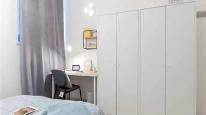 Room for rent in Turin, Piemonte