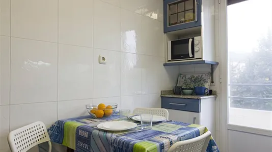 Rooms in Bilbao - photo 10