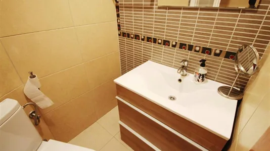 Rooms in Barcelona Les Corts - photo 9