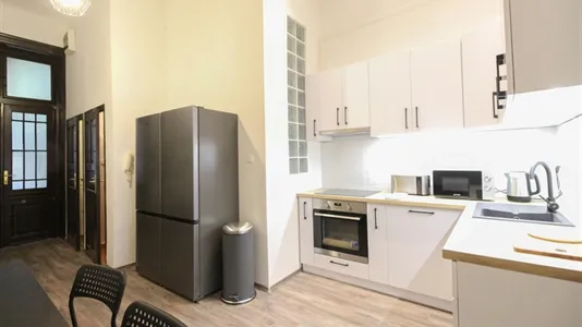 Rooms in Budapest Terézváros - photo 8