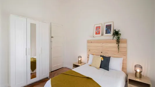 Rooms in Madrid Chamberí - photo 2