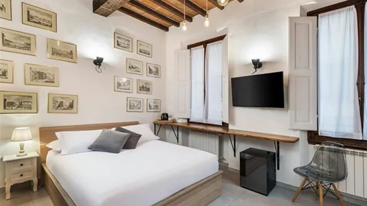 Rooms in Florence - photo 1