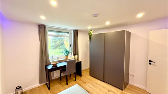 Rooms in Munich Thalkirchen-Obersendling-Forstenried-Fürstenried-Solln - photo 1