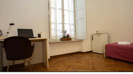 Rooms in Turin - photo 10