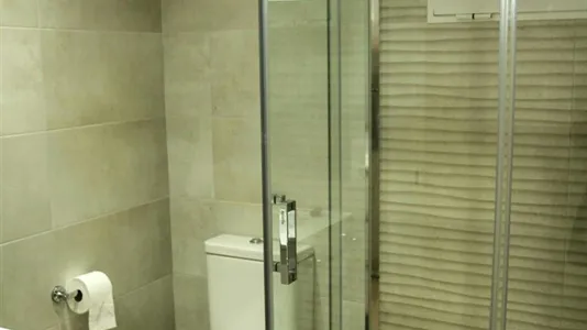 Rooms in Elche/Elx - photo 10