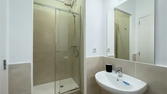 Rooms in Barcelona Les Corts - photo 6