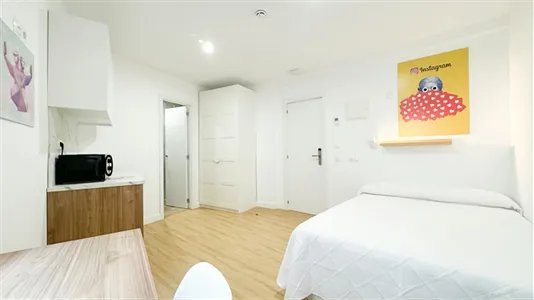 Rooms in Segovia - photo 8