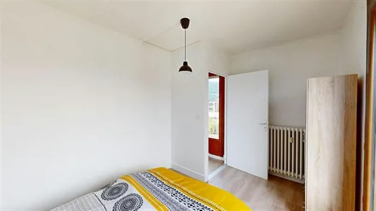 Rooms in Chambéry - photo 2