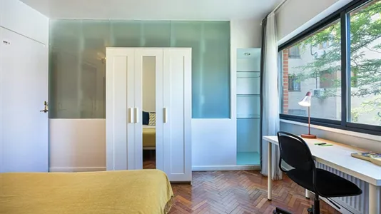 Rooms in Madrid Hortaleza - photo 5