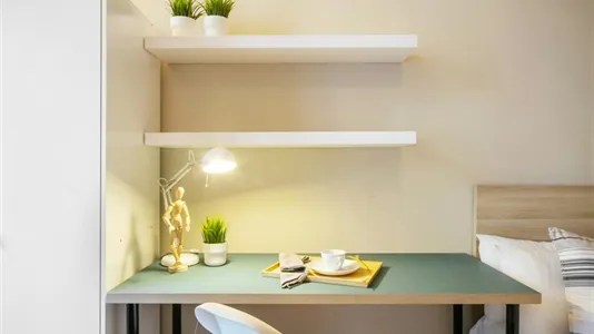 Rooms in Barcelona Gràcia - photo 4