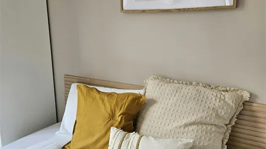 Rooms in Barcelona Sarrià-St. Gervasi - photo 5