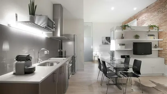 Apartments in Barcelona Ciutat Vella - photo 9