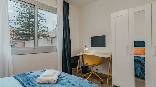 Rooms in Cornellà de Llobregat - photo 3