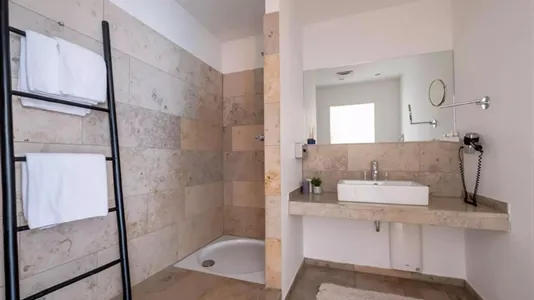 Apartments in Dusseldorf - photo 9