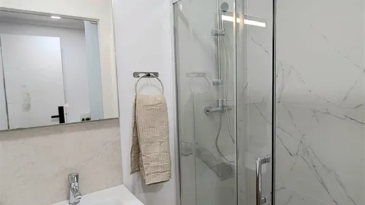 Apartments in Burjassot - photo 8