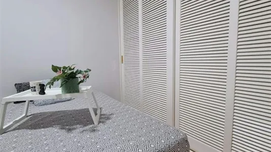 Rooms in Valencia Ciutat Vella - photo 2