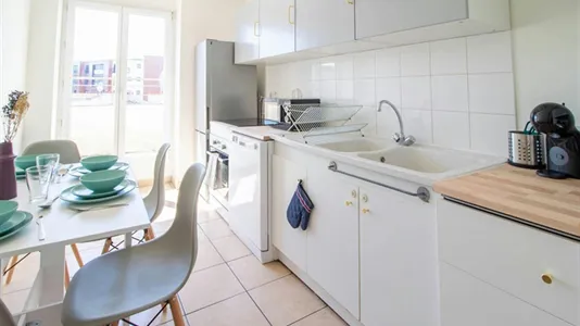 Rooms in Saint-Denis - photo 8